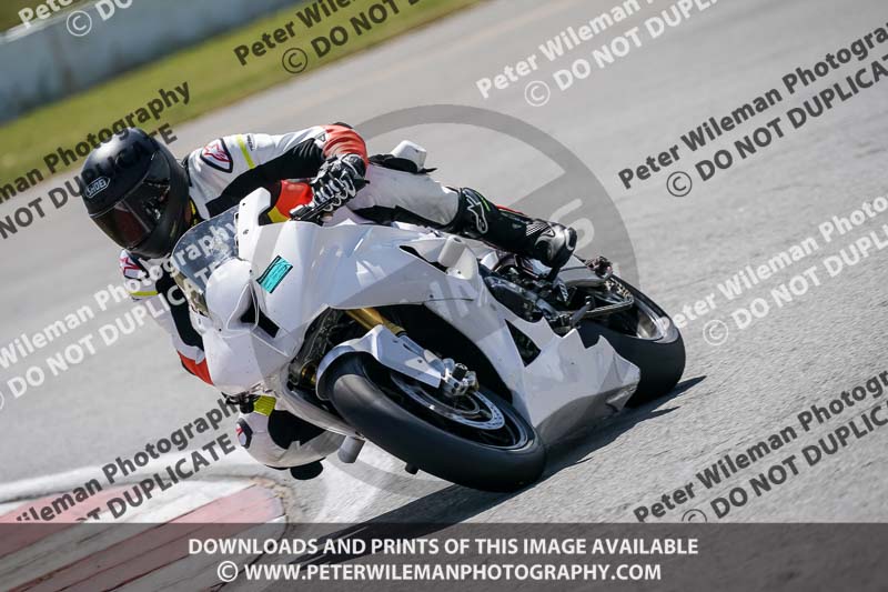 donington no limits trackday;donington park photographs;donington trackday photographs;no limits trackdays;peter wileman photography;trackday digital images;trackday photos
